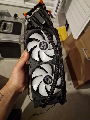 Gigabyte gaming gme 240mm aio - gaming,
